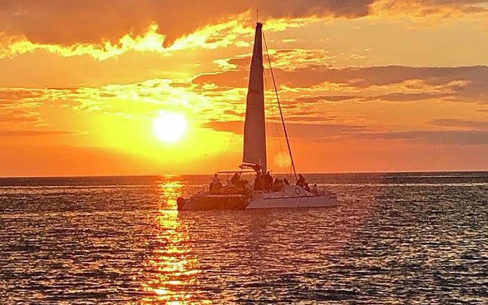 Croisière en catamaran au coucher du soleil à l’île Maurice